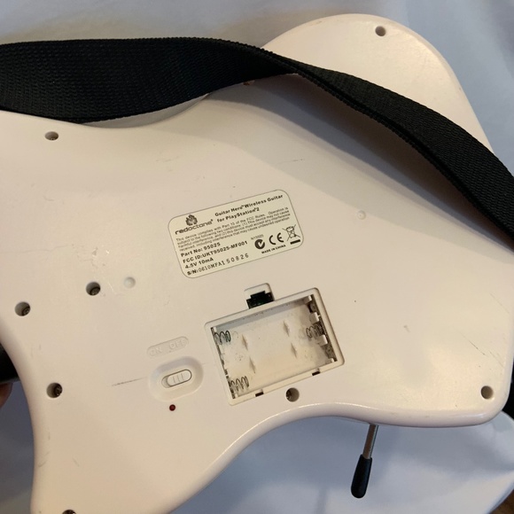 Redoctane Guitar Hero Wireless Guitar for Play Station 2 UNTESTED - Picture 14 of 15